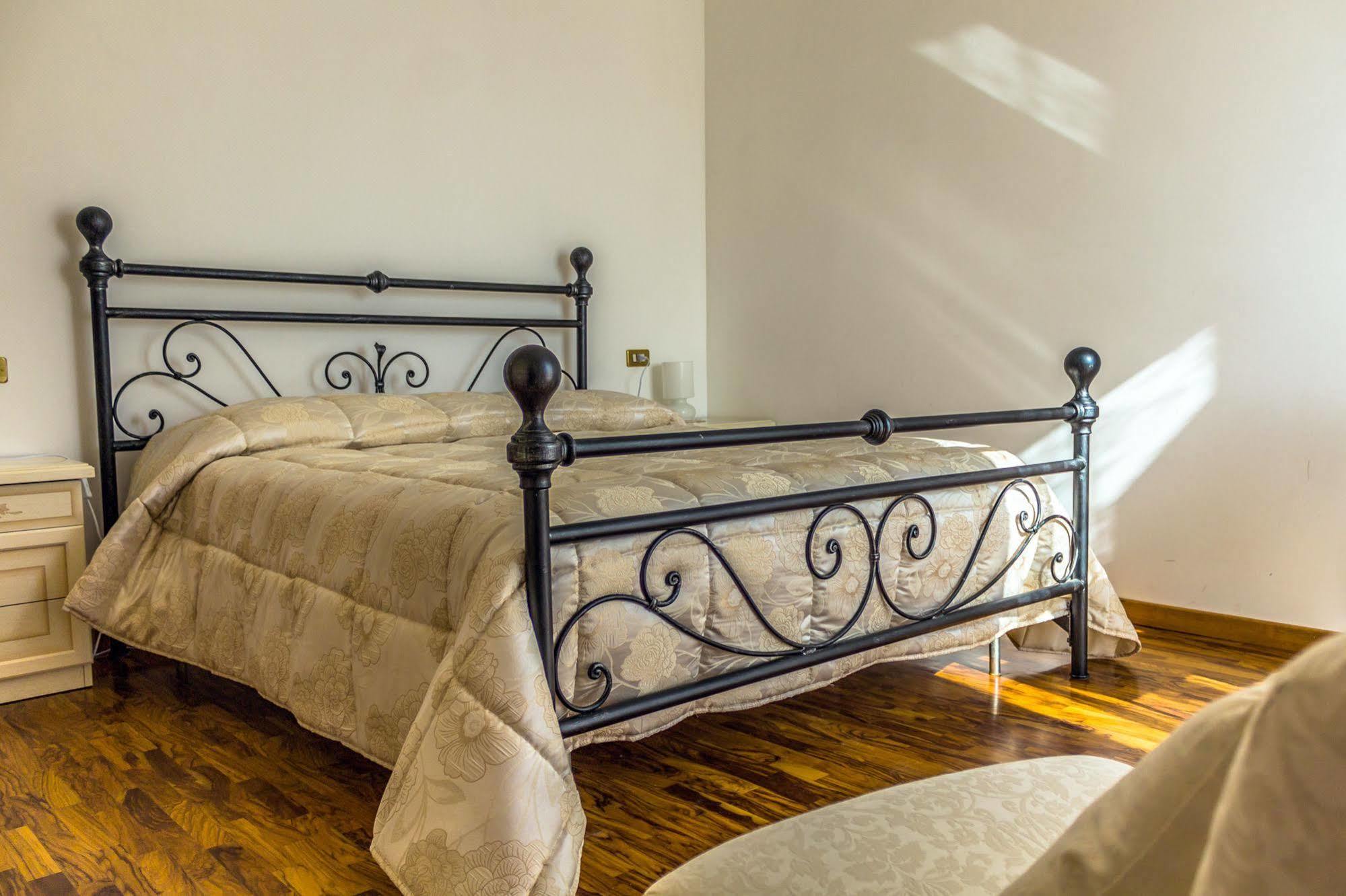 Bed and Breakfast Le Monachette Ascoli Piceno Exterior foto